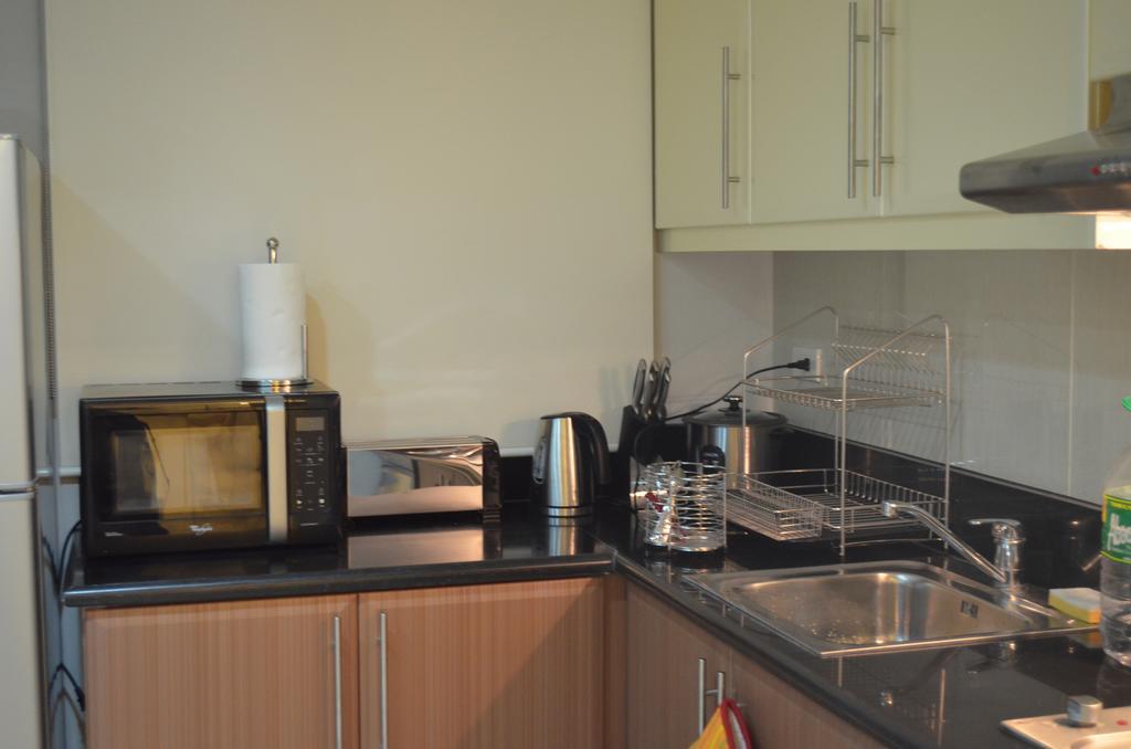 Greenbelt Madison Apartments Makati City Esterno foto