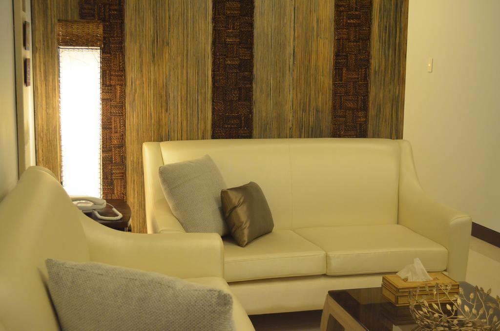 Greenbelt Madison Apartments Makati City Esterno foto